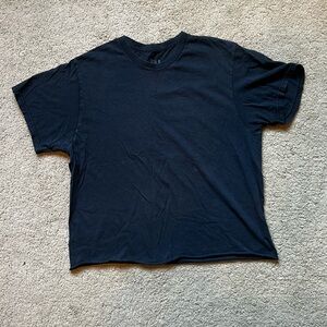 Classic Black Cropped T-Shirt